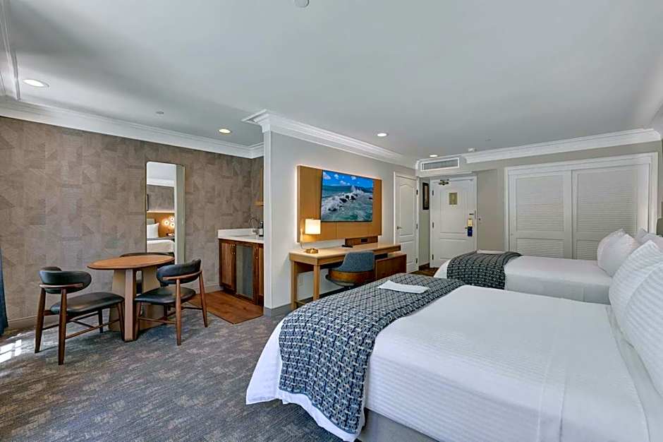 Best Western Plus Sunset Plaza Hotel