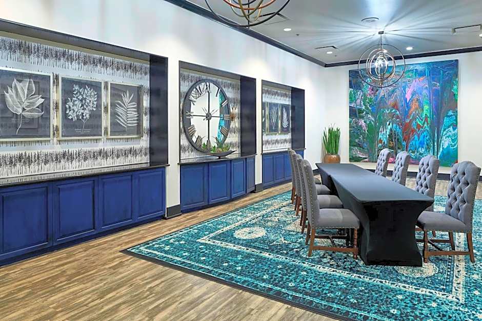 Sheraton Oklahoma City Downtown Hotel