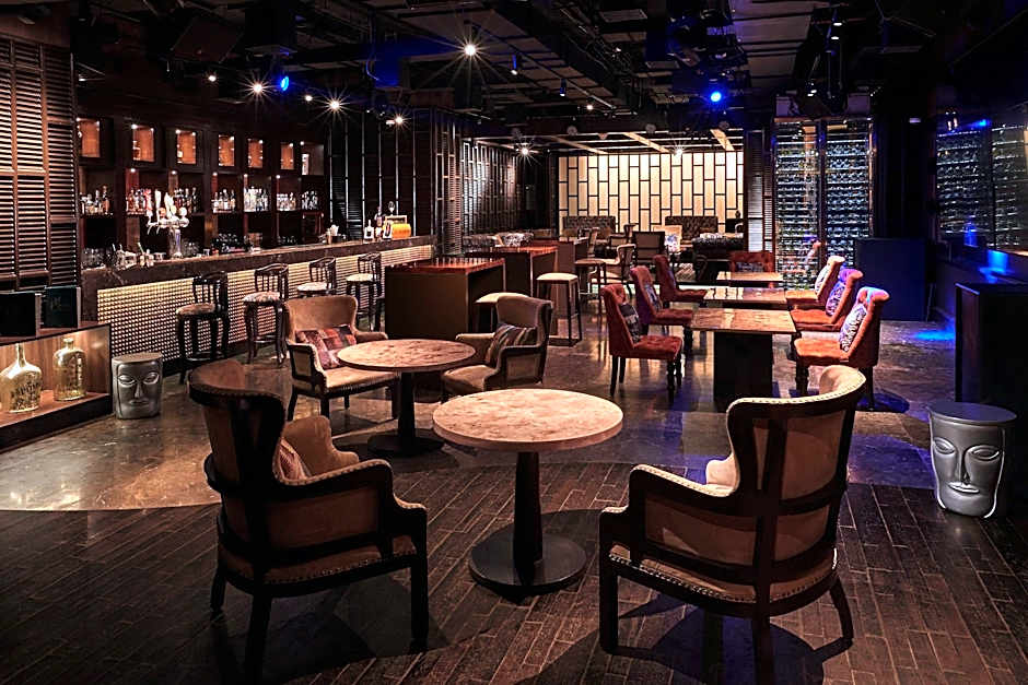 Courtyard by Marriott Mumbai International Airport