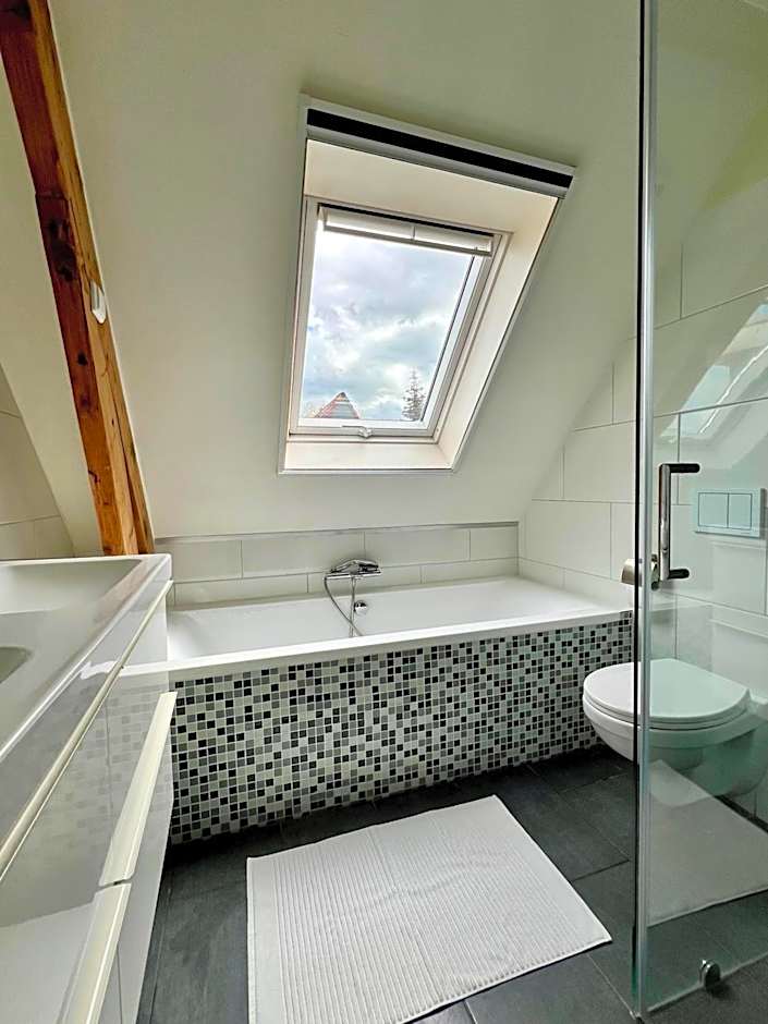 The Grutto, private apartment 25 min from city center