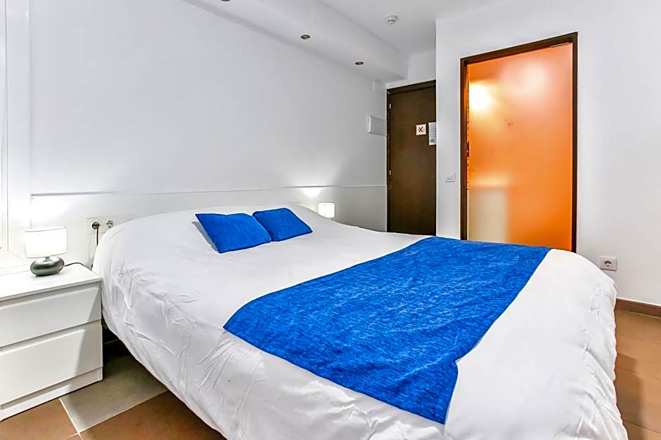 Laramond Barcelona Rooms
