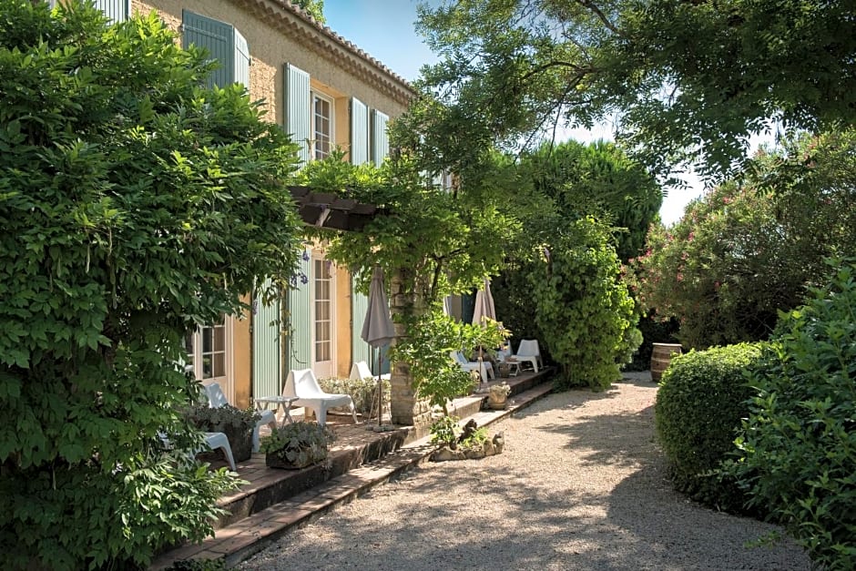 Logis Hôtel Castel Mouisson