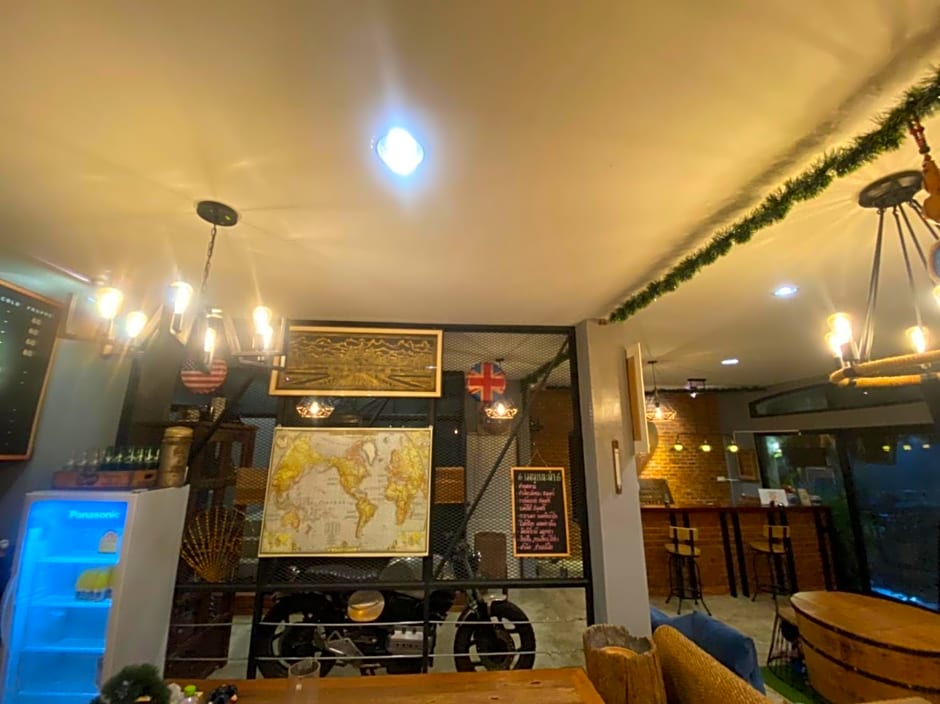 M Hostel And Cafe at Khao Kho