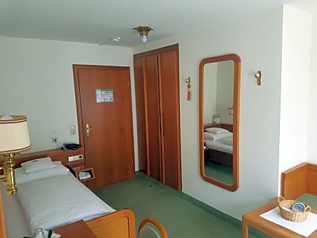 Standard Single Room with Balcony
