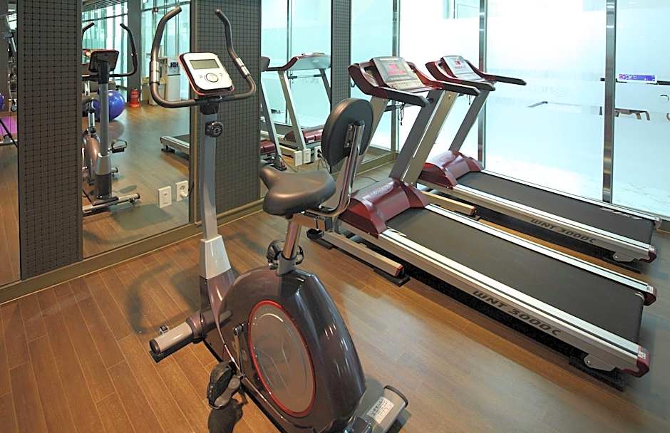 Shinshin Hotel Jeju Worldcup