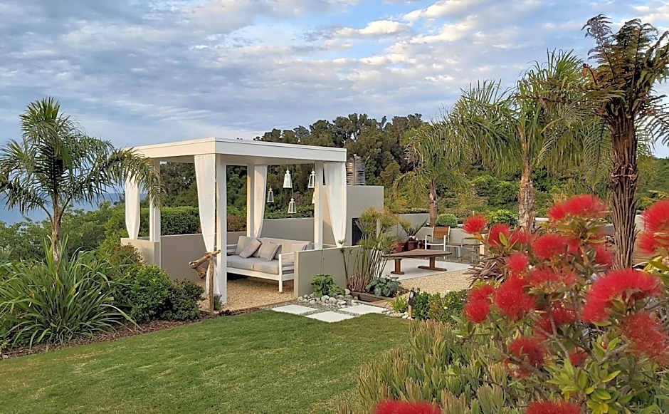 The Bay Lodge