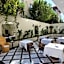 Mono Life Hotel