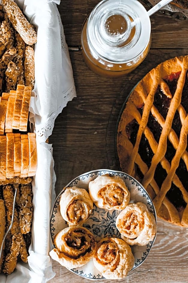 Marpessa Smart Luxury Hotel