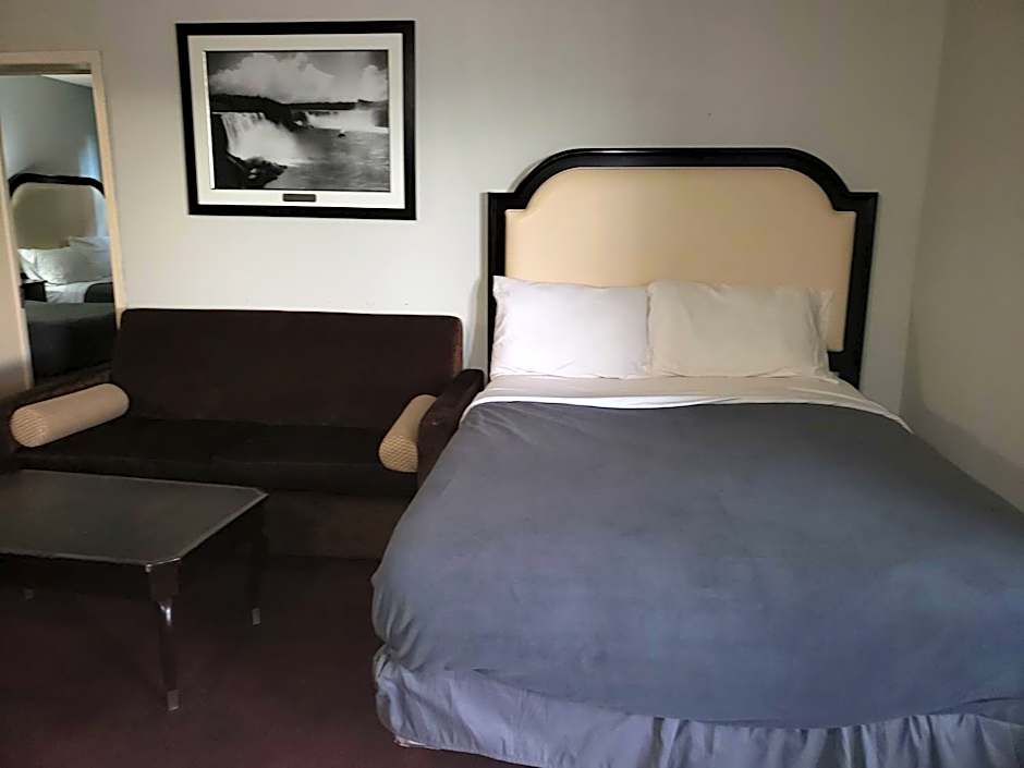 Niagara Falls Courtside Inn