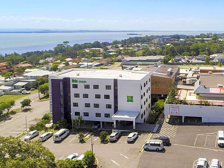 Ibis Styles The Entrance