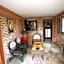 Jasmine Hills Lodge