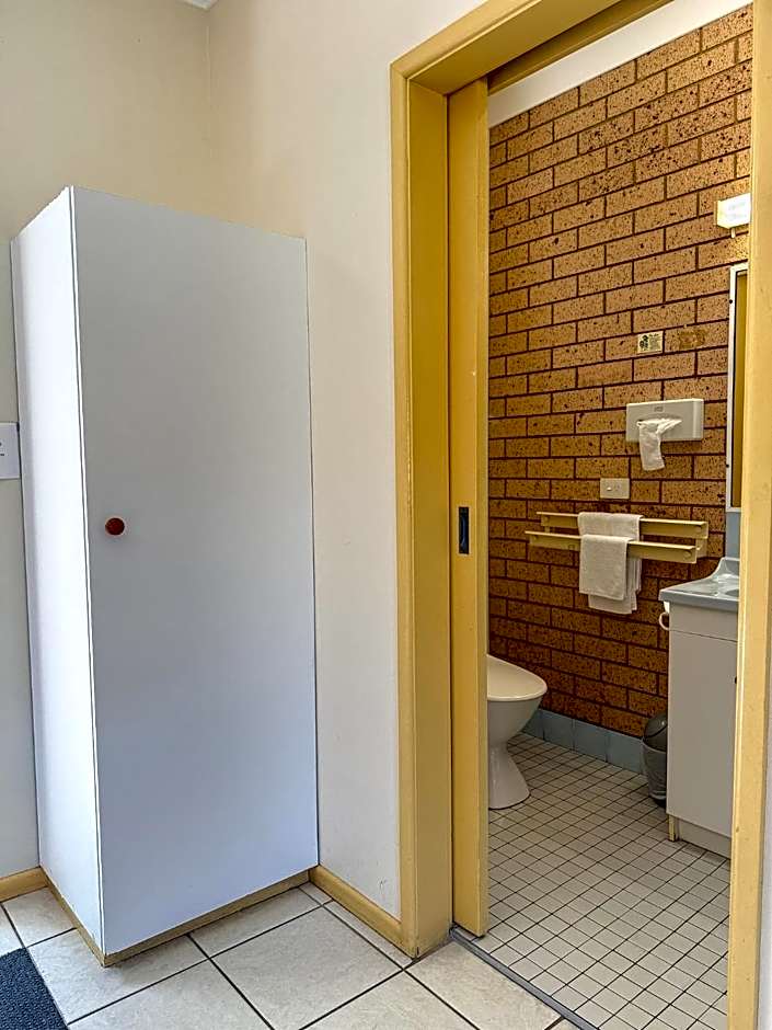 Yamba Motor Inn