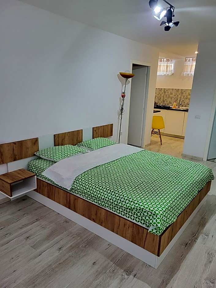 ApartHotel Dominic Residence