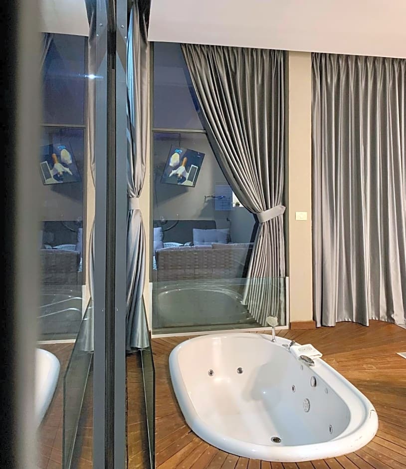 Diamond Mansion-Suite B