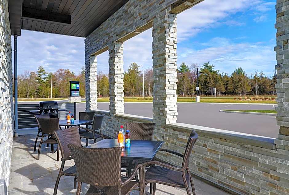Candlewood Suites Kingston West - Gardiner Road By IHG
