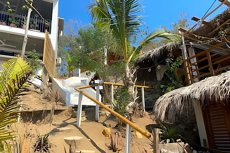 Mixtli Ecohouse, Habitaciones Sol & Luna - Starlink Internet