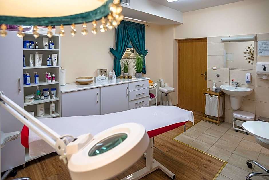 Nowa - Ski SPA Hotel