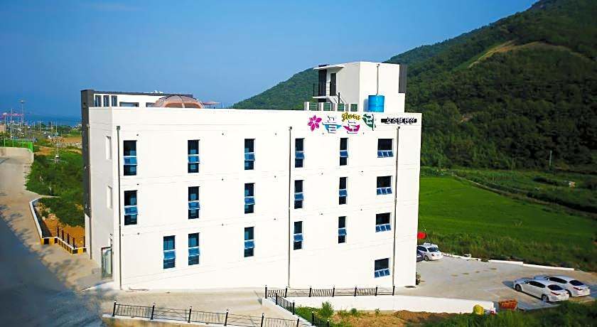 Flora hostelpension