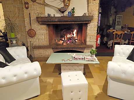 Logis Hôtel Saint-Hubert