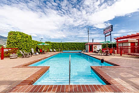 Westridge Motor Inn