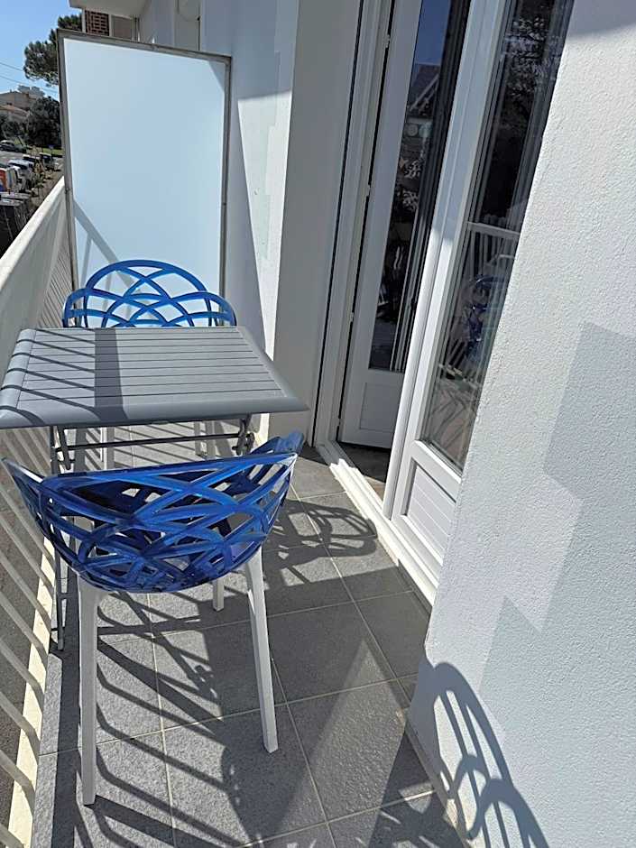 Hôtel Calme Des Pins & Spa