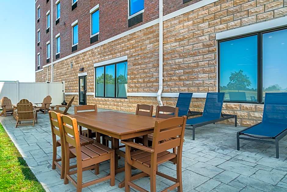 Comfort Inn & Suites Adrian