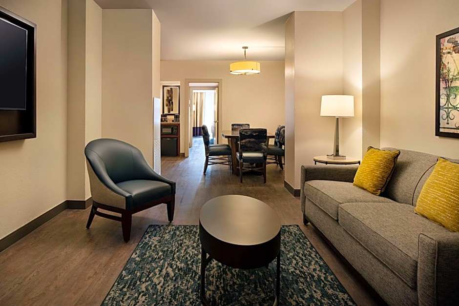 Embassy Suites by Hilton New Orleans