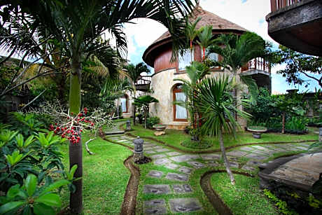 Dewani Villa Resort