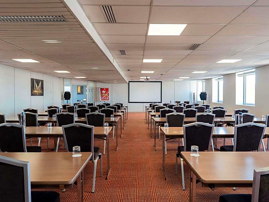 Mercure Paris Ivry Quai De Seine