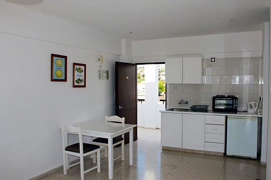 Florea Hotel Apartments