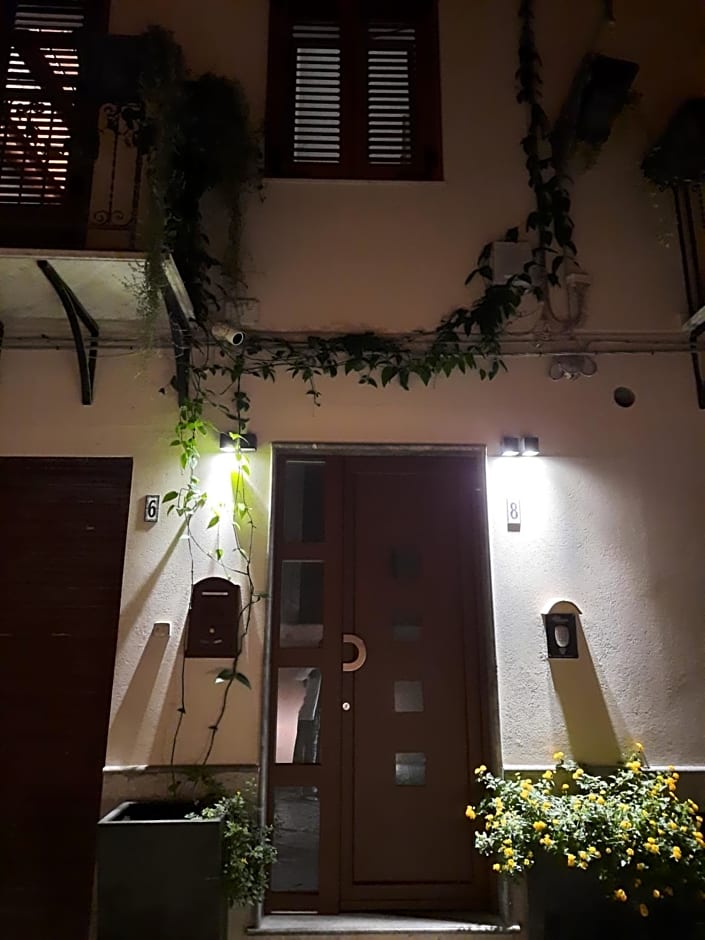 San Francesco Rooms and Apartment with Terrace in Palermo