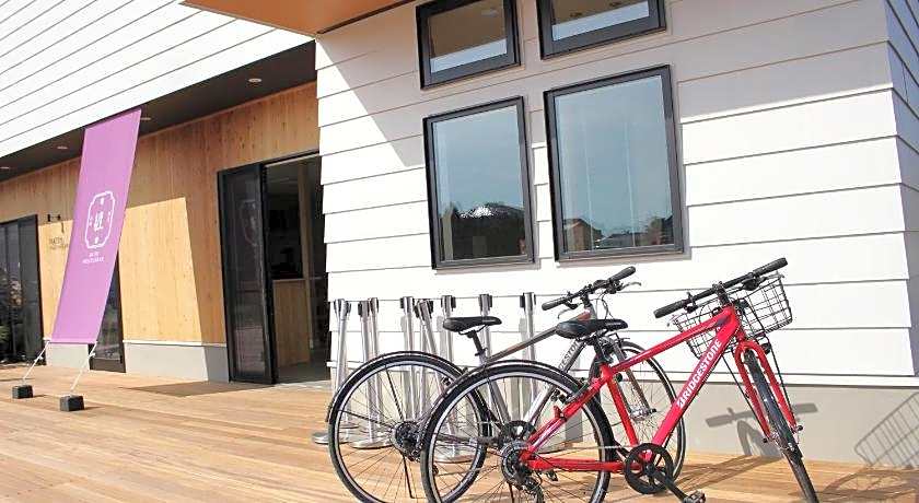 Matoi Hostel & Bar