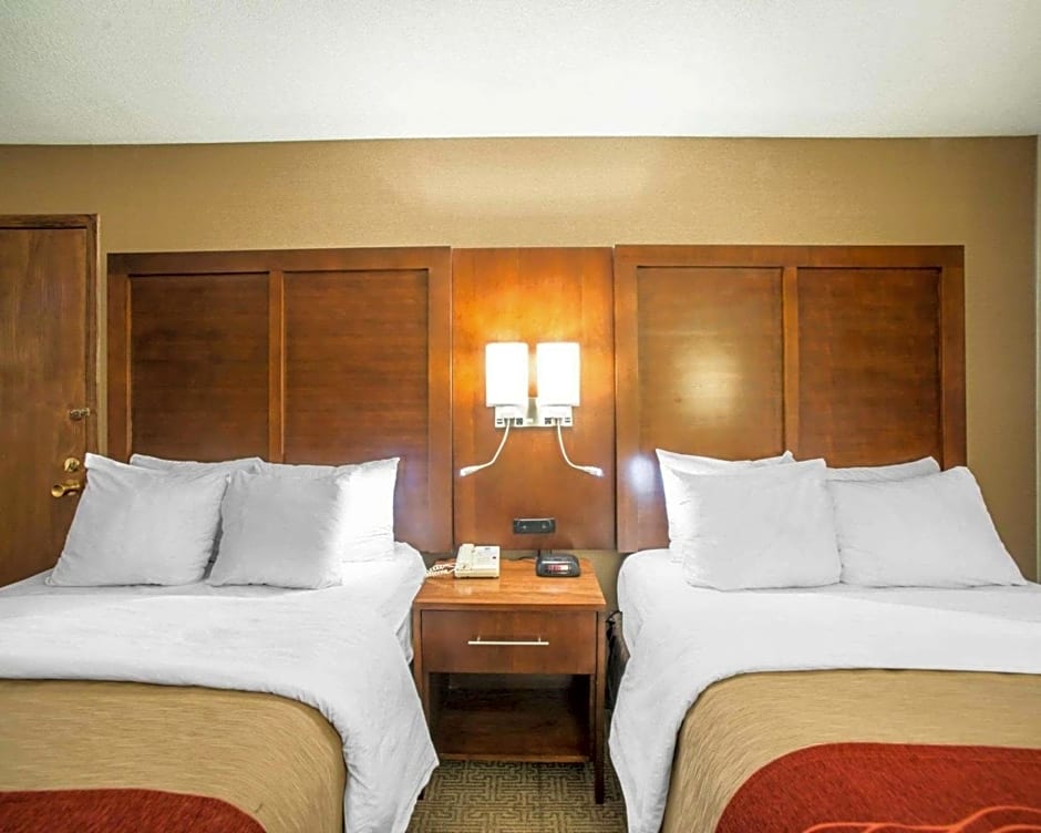 Quality Inn Boonville - Columbia