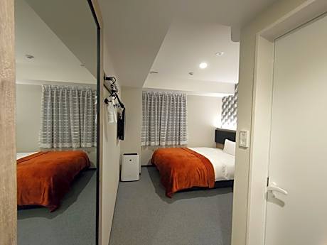 Single Room - Non-Smoking