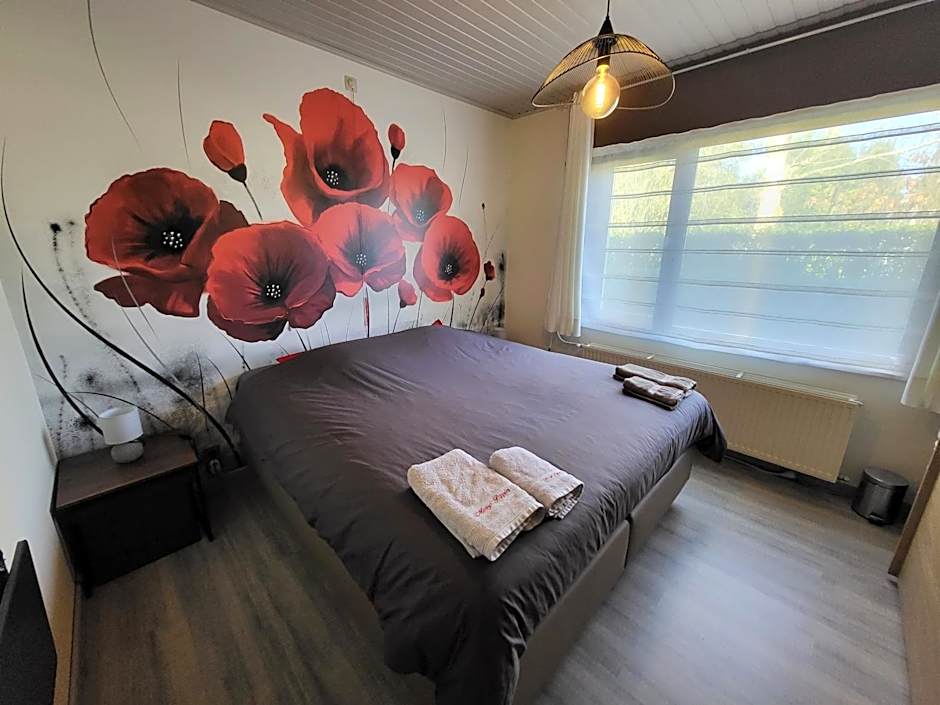 Mary's Poppies - Bed & Breakfast