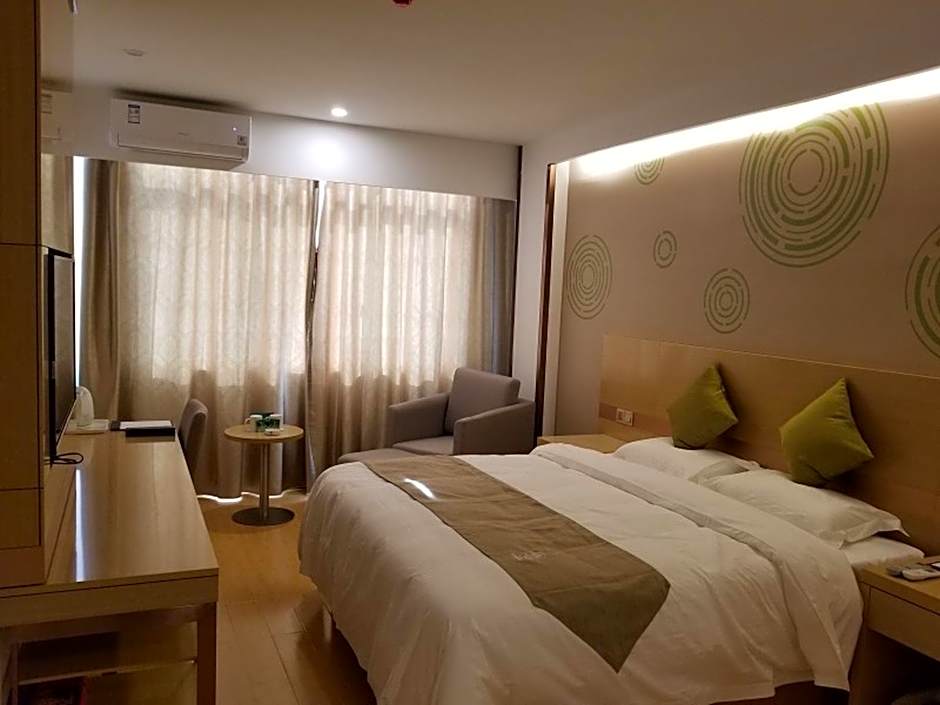 GreenTree Inn Heze Changcheng Road Tianhua E-commerce Logistics Park Express Hotel