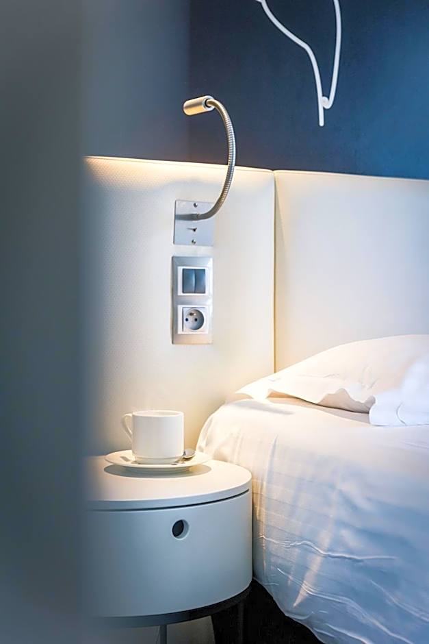 Hotel Montparnasse Saint Germain