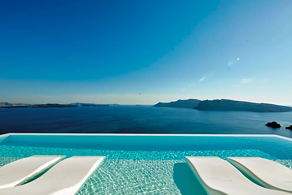Canaves Oia Suites - Small Luxury Hotels of the World