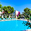 Moonshine Hotel & Suites