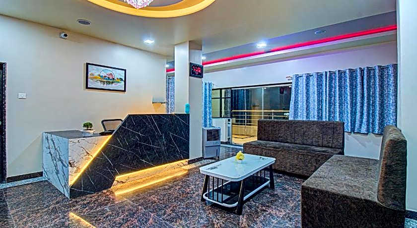 Treebo Royal, Chandrapur