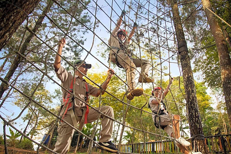 Royal Hotel and Outbound Trawas