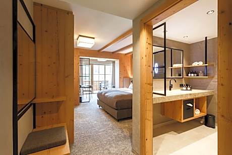 Deluxe - Garden View