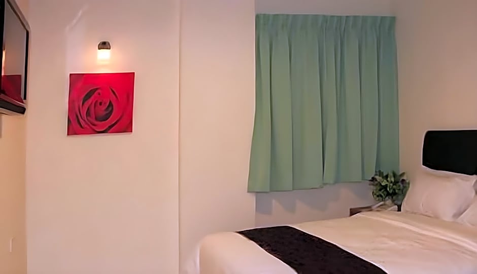 One Hotel Lintas Jaya