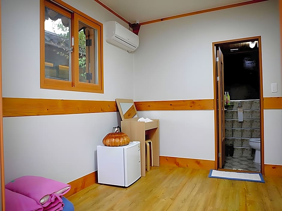 Heungbuga Hanok