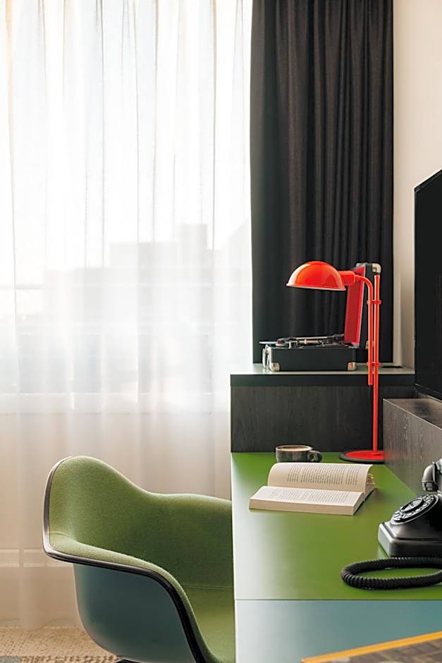 Leonardo Hotel Rotterdam Savoy