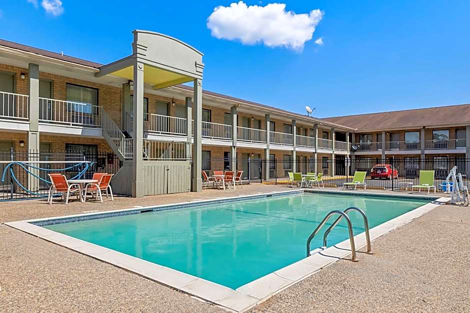 SureStay Plus by Best Western Beaumont
