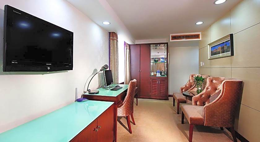 New World Hotel
