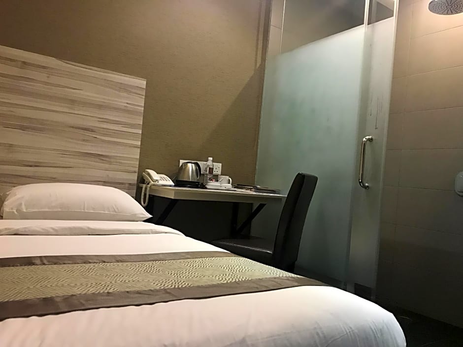 Hotel Austin Paradise - Taman Pulai Utama