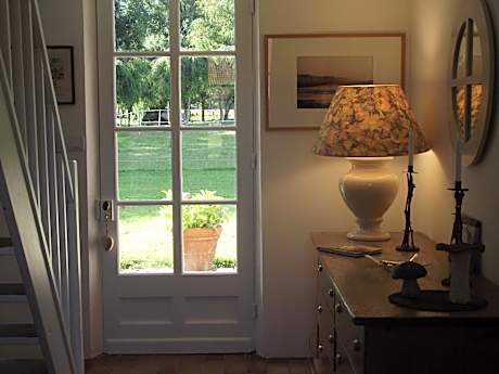 Family Room with Garden View