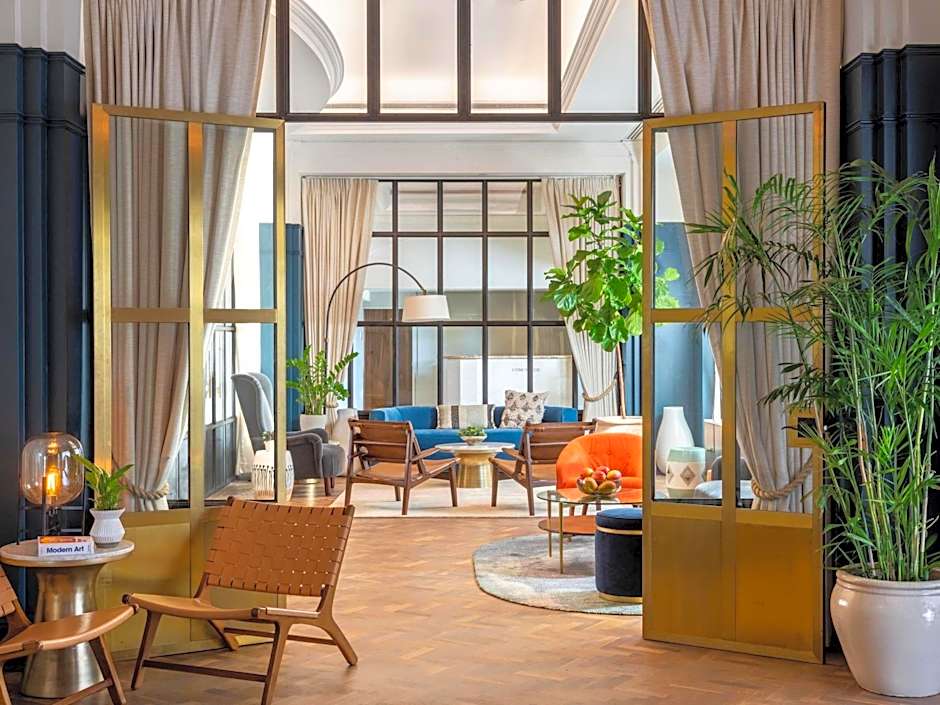 Fairmont Miramar Hotel & Bungalows